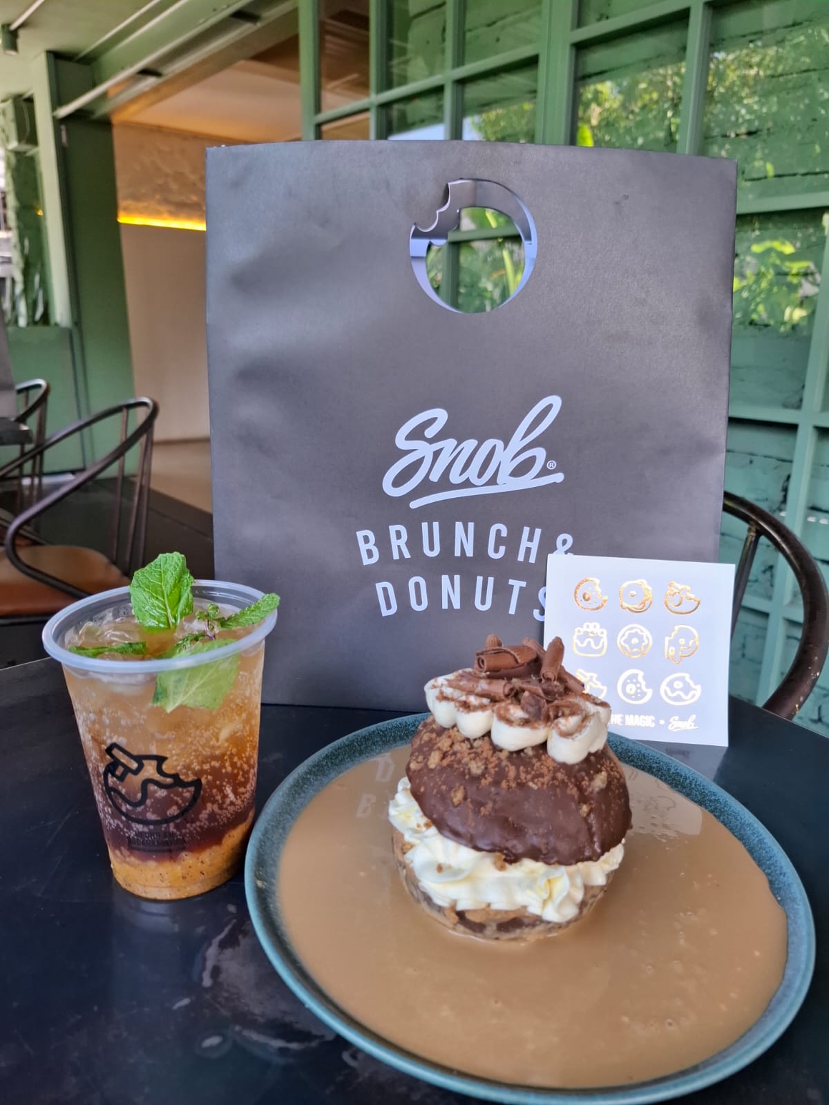 DONUT + SODA DE COLDBREW